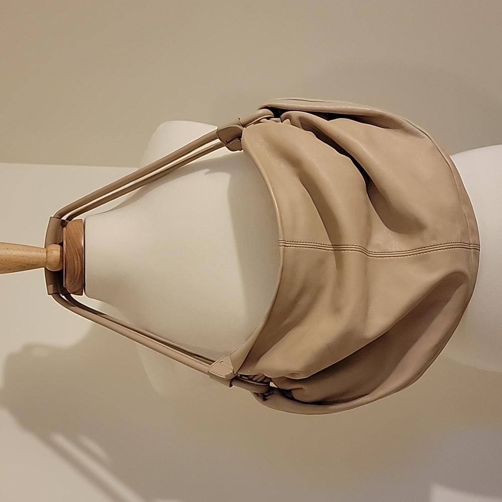 EUC Banana Republic Nude Leather Shoulder Bag with Adj. Double Leather Strap